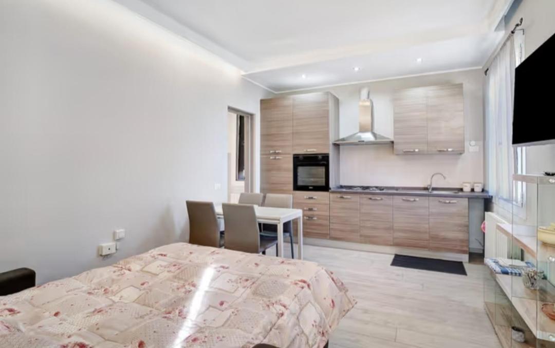 Casa Sanremo Tiziano Parking Gratis Spiaggia 15 Minuti A Piedi Екстериор снимка